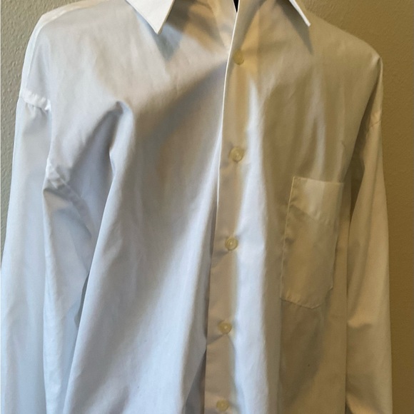 VAN HEUSEN DRESS WHITE, LONG SLEEVE SHIRT SIZE 161/2 34/35. BUTTON DOWN.EX.COND - Picture 8 of 14